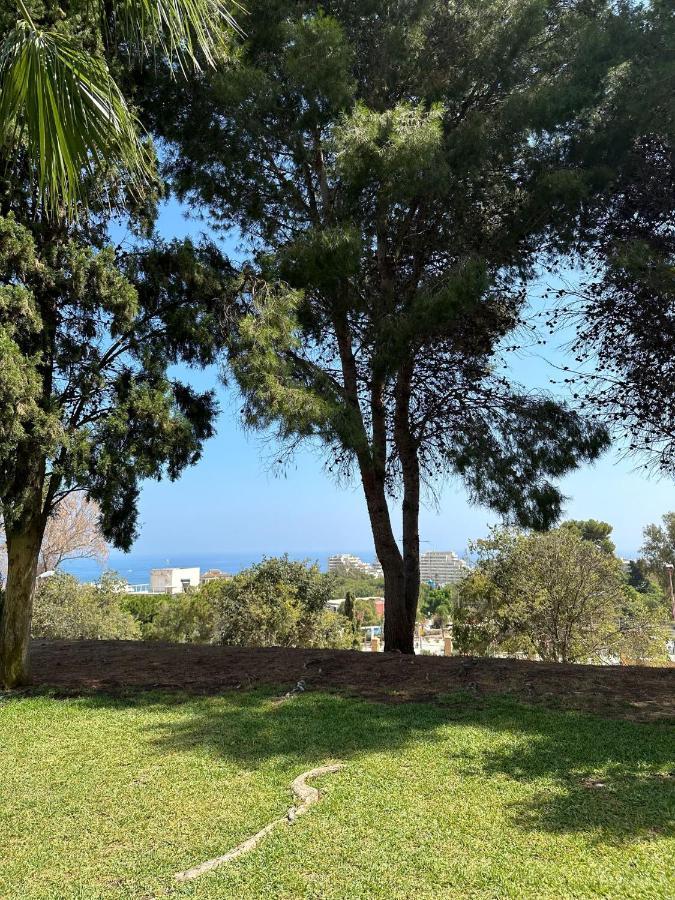 מאלגה Benalmadena Inn Apartaments מראה חיצוני תמונה